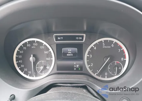 2017 Infiniti Qx30 Sport z USA, uszkodzony, nr VIN SJKCH5CP9HA026319